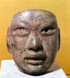 Máscara funeraria, Olmeca, de México